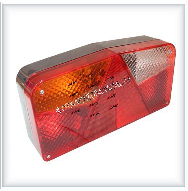 LAMPA ZESP.Z TRJK.ODBL./LEWA/ 1/KIERUNEK